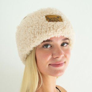 Fluffy Frappe Nordic Beach Head Wrap